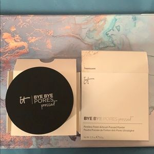 IT Cosmetics Bye Bye Pores Pressed Powder *New